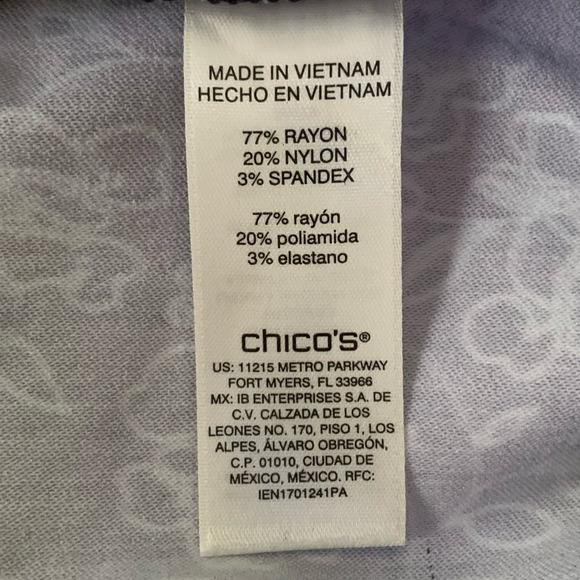 Chico's Pants NWT Size 3.5 (18) Perfect Stretch Josie Midnight Floral Hem Slit - Picture 7 of 10